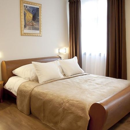 Apartamenty Hotelu Pod Orlem Stary Toruń Esterno foto
