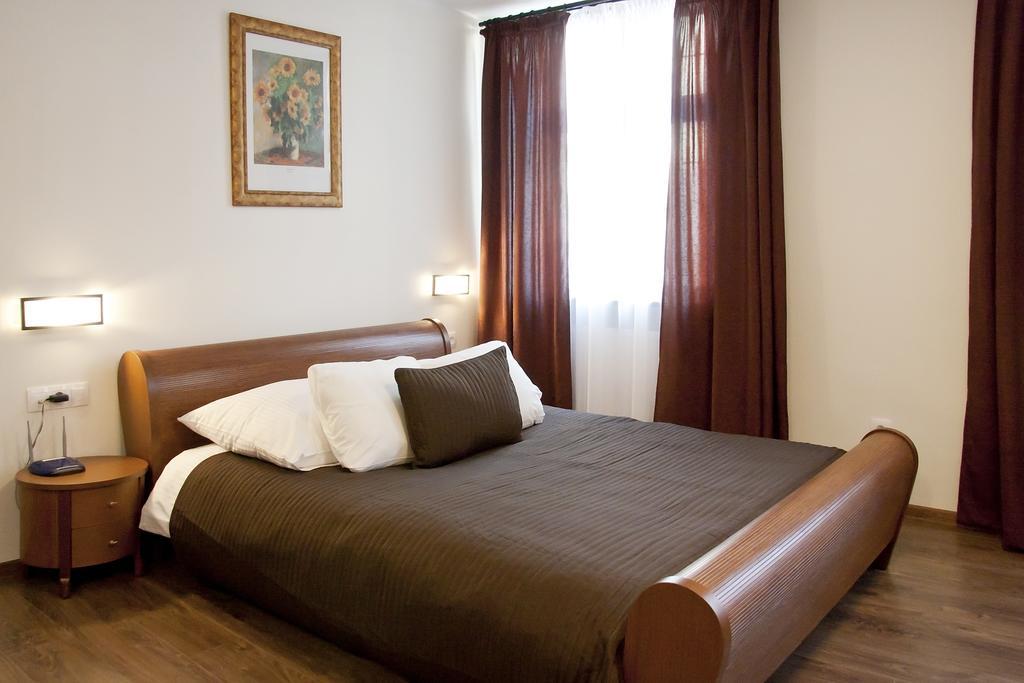 Apartamenty Hotelu Pod Orlem Stary Toruń Esterno foto